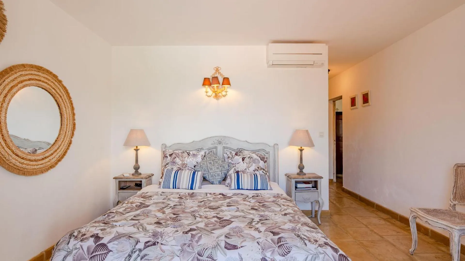 Villa Boucheron By Interhome Roquebrune-sur-Argens